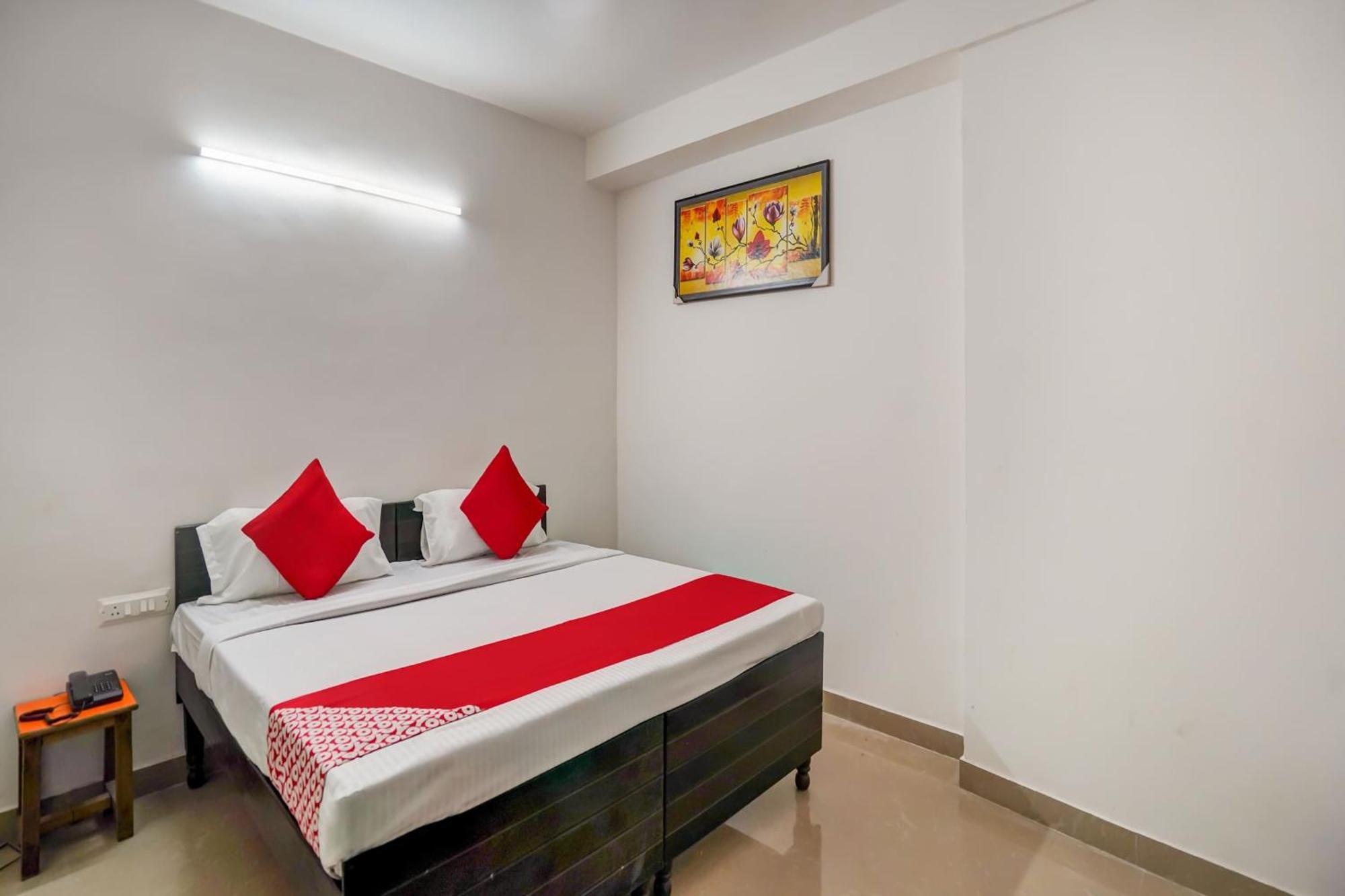 Oyo Flagship 75287 Pubg Residency Hotel New Delhi Exterior photo